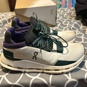 On Cloud Cloudtech in Purple & Hunter Green